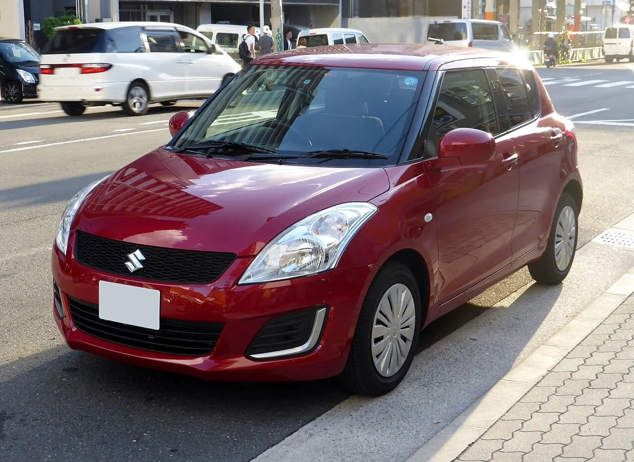 2012 Suzuki Swift – front