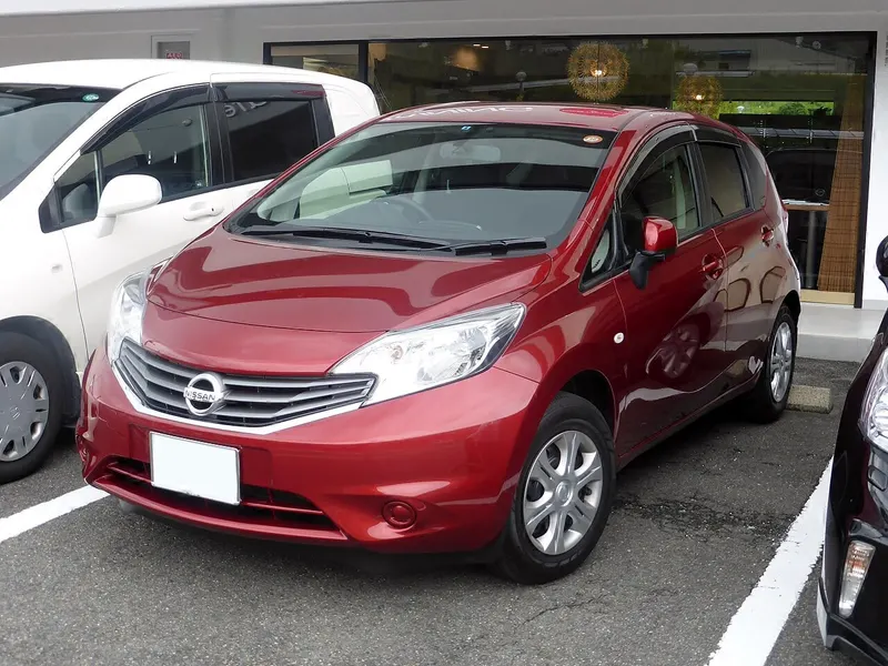 2014 Nissan Note – front